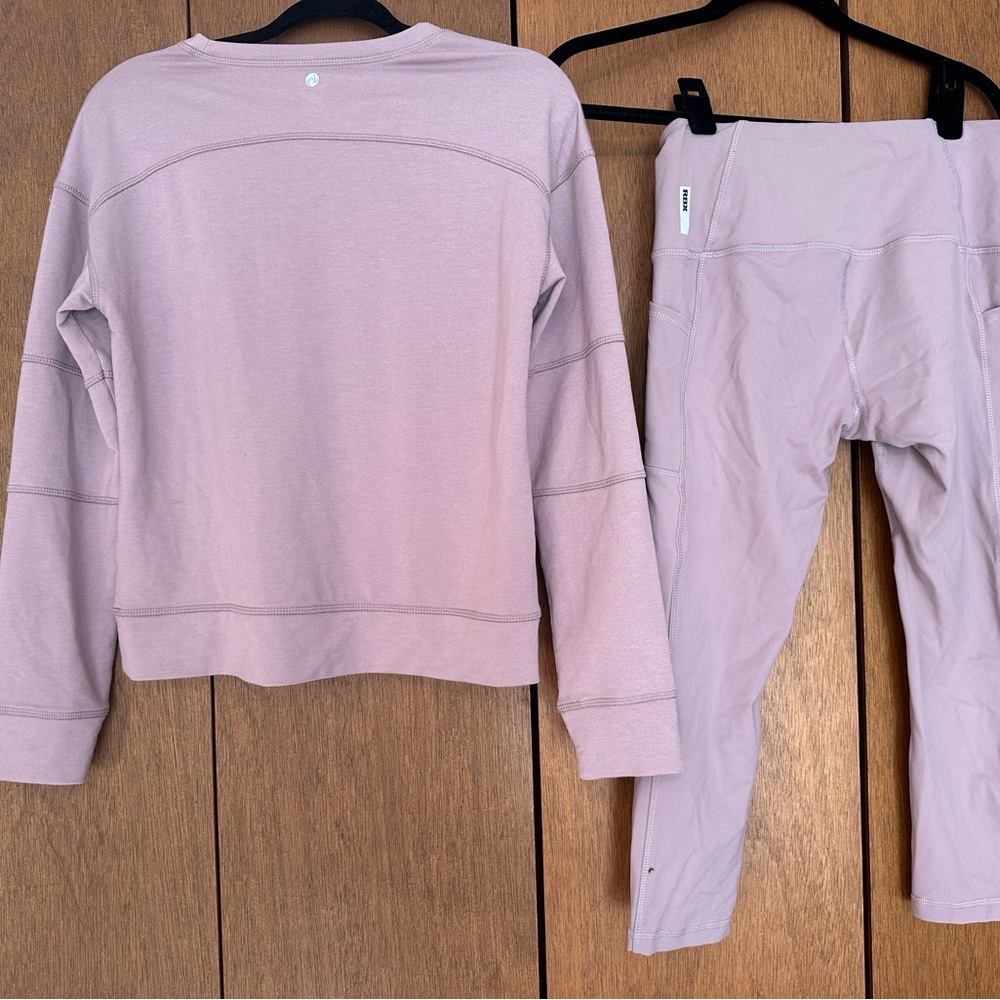 Light Lavender Matching Set - Picture 3 of 4